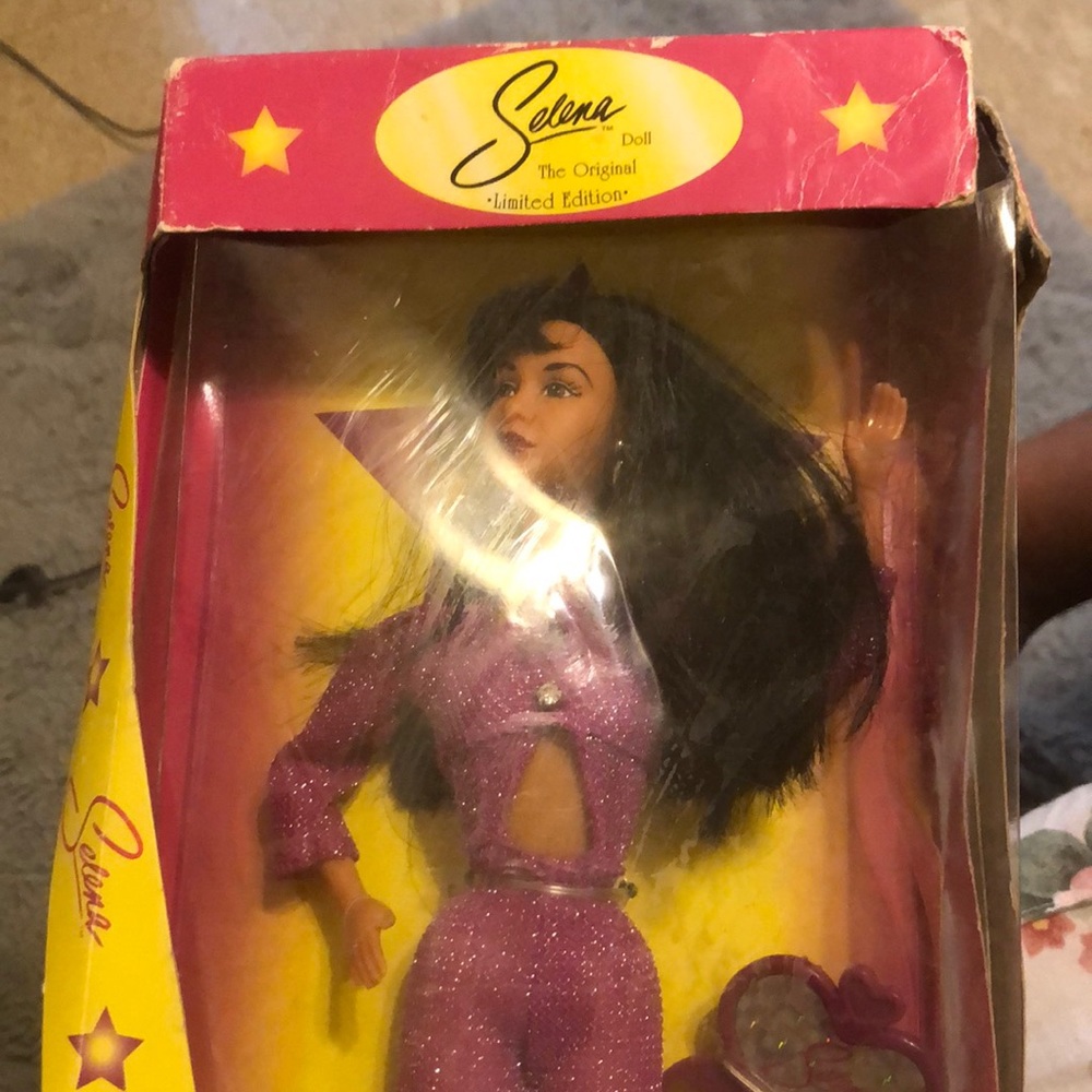 Selena doll 1996 original movie doll